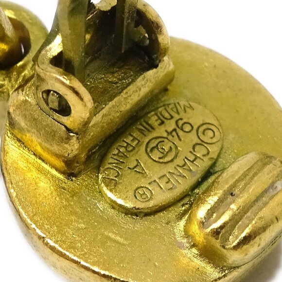 Chanel Dangle Hoop Earrings Clip-On Gold 94A - Picture 4 of 4